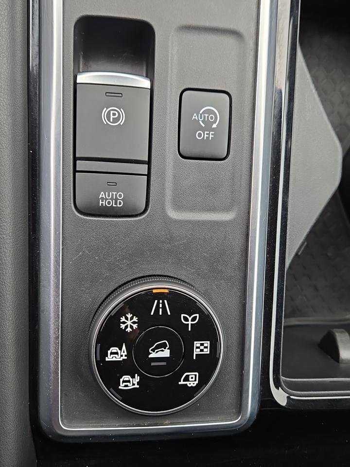 2023 Nissan Pathfinder SL Glen Burnie MD