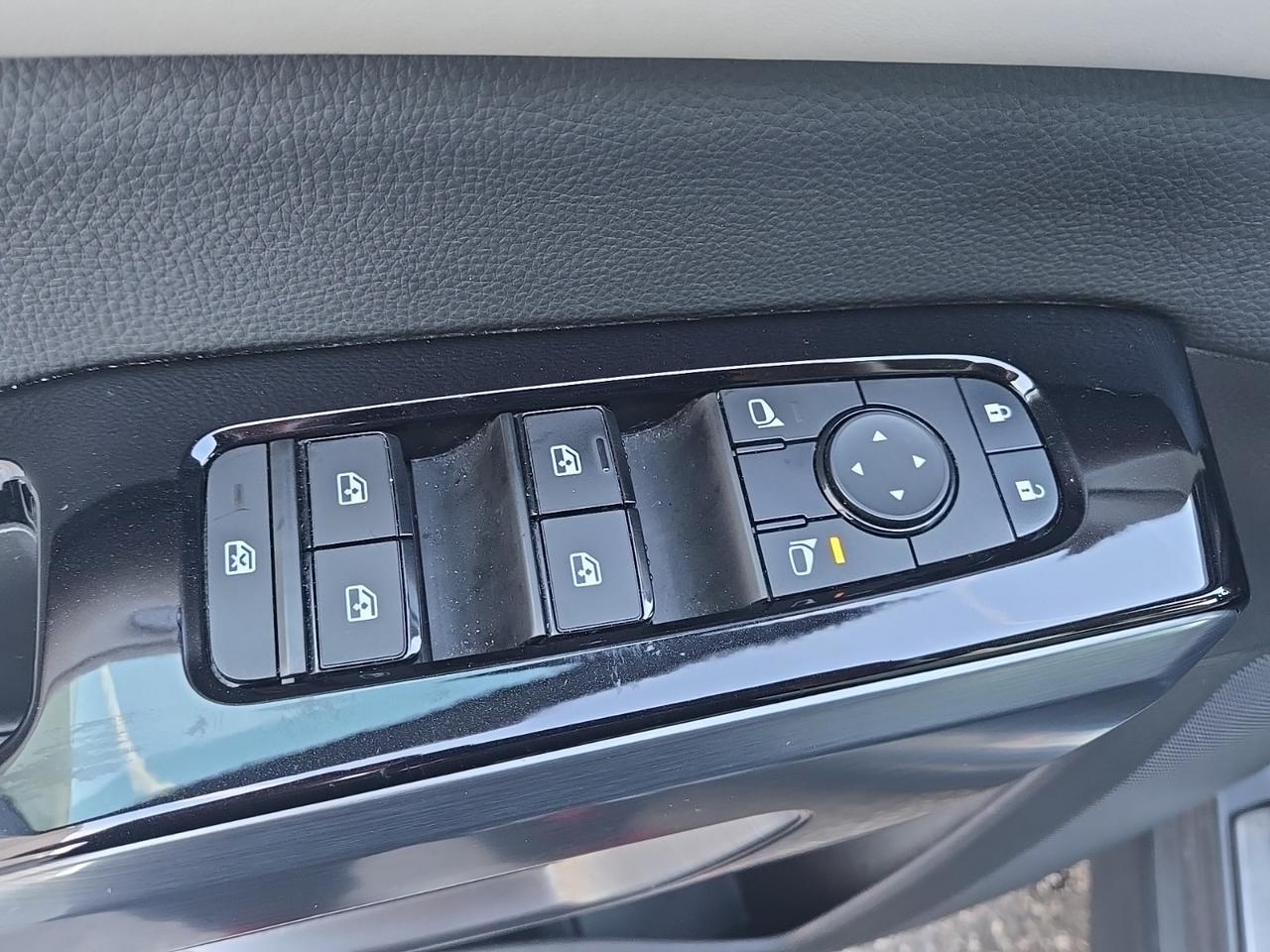 2023 Nissan Pathfinder SL Glen Burnie MD