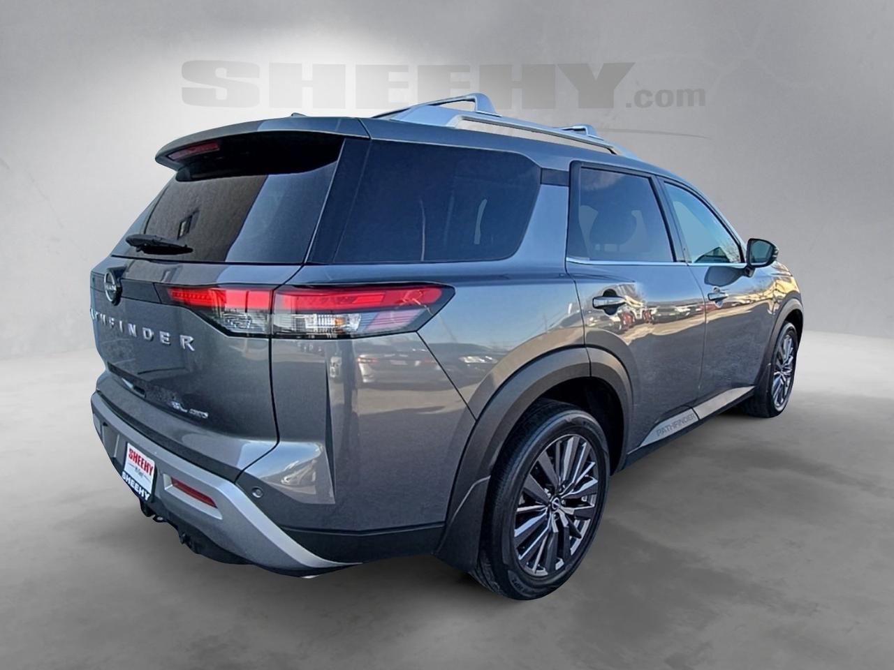 2023 Nissan Pathfinder SL Glen Burnie MD