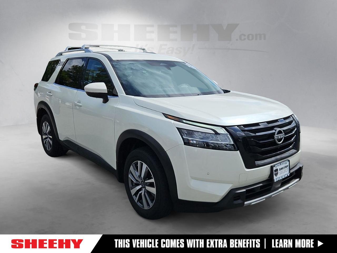 2023 Nissan Pathfinder SL
