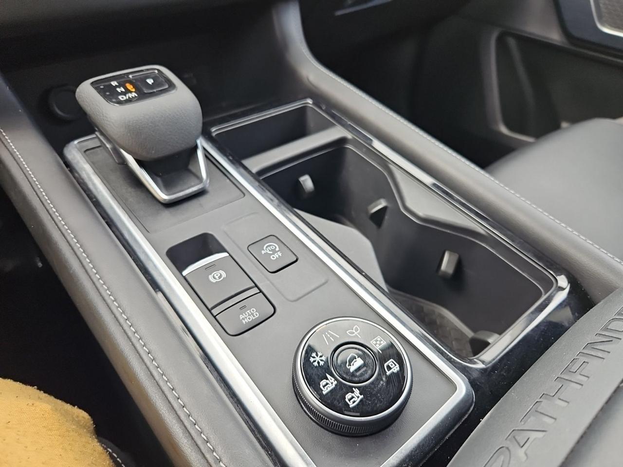 2023 Nissan Pathfinder SL Waldorf MD