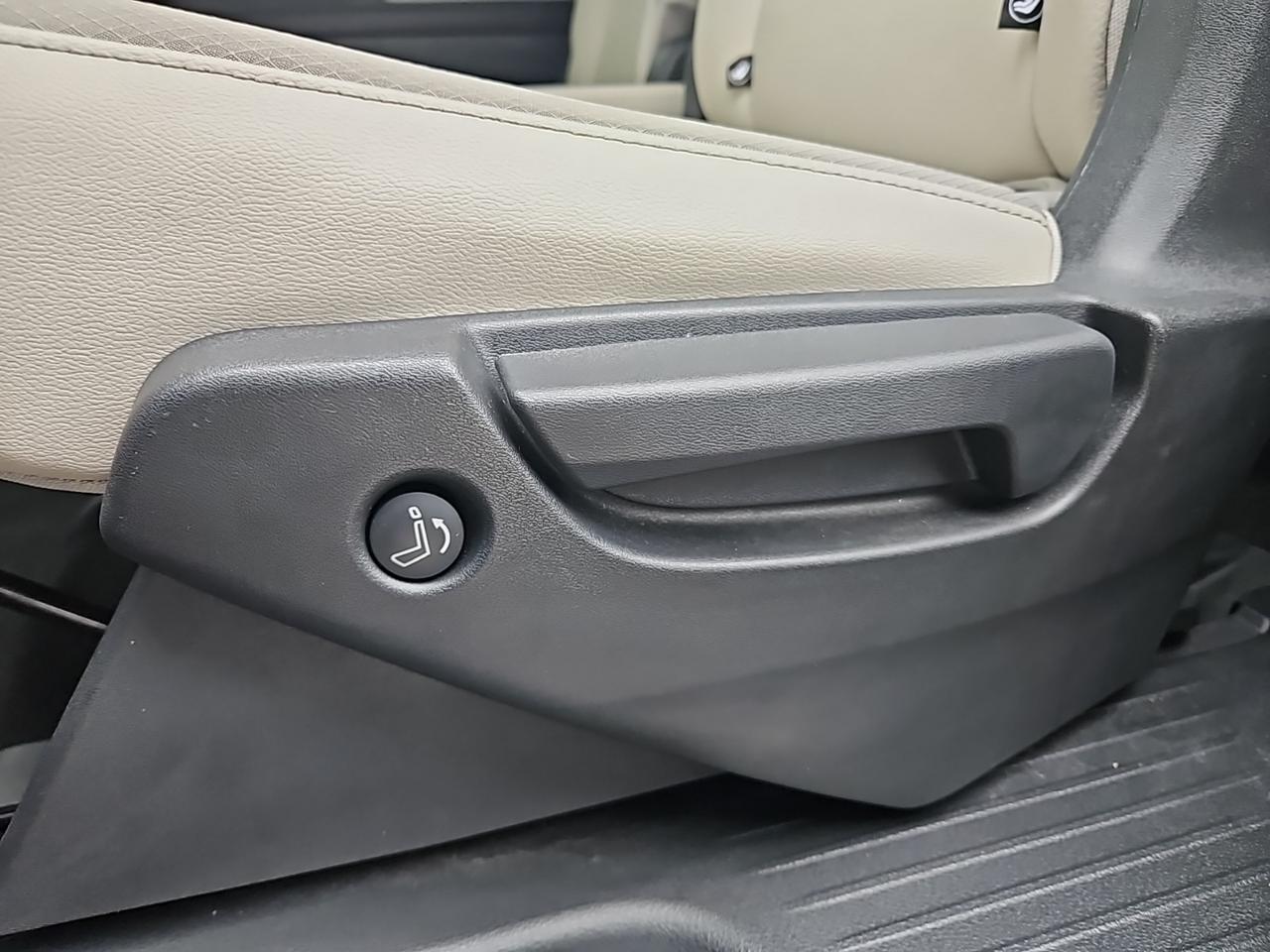 2023 Nissan Pathfinder SL Waldorf MD