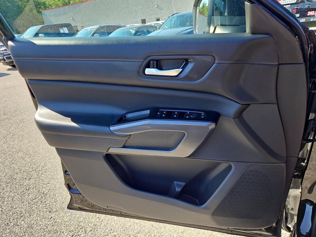 2023 Nissan Pathfinder SL Waldorf MD