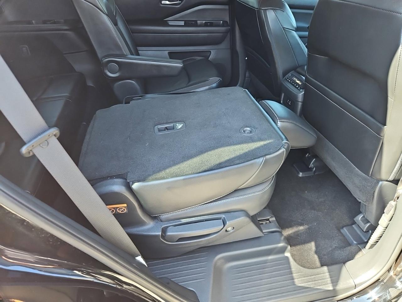 2023 Nissan Pathfinder SL Waldorf MD