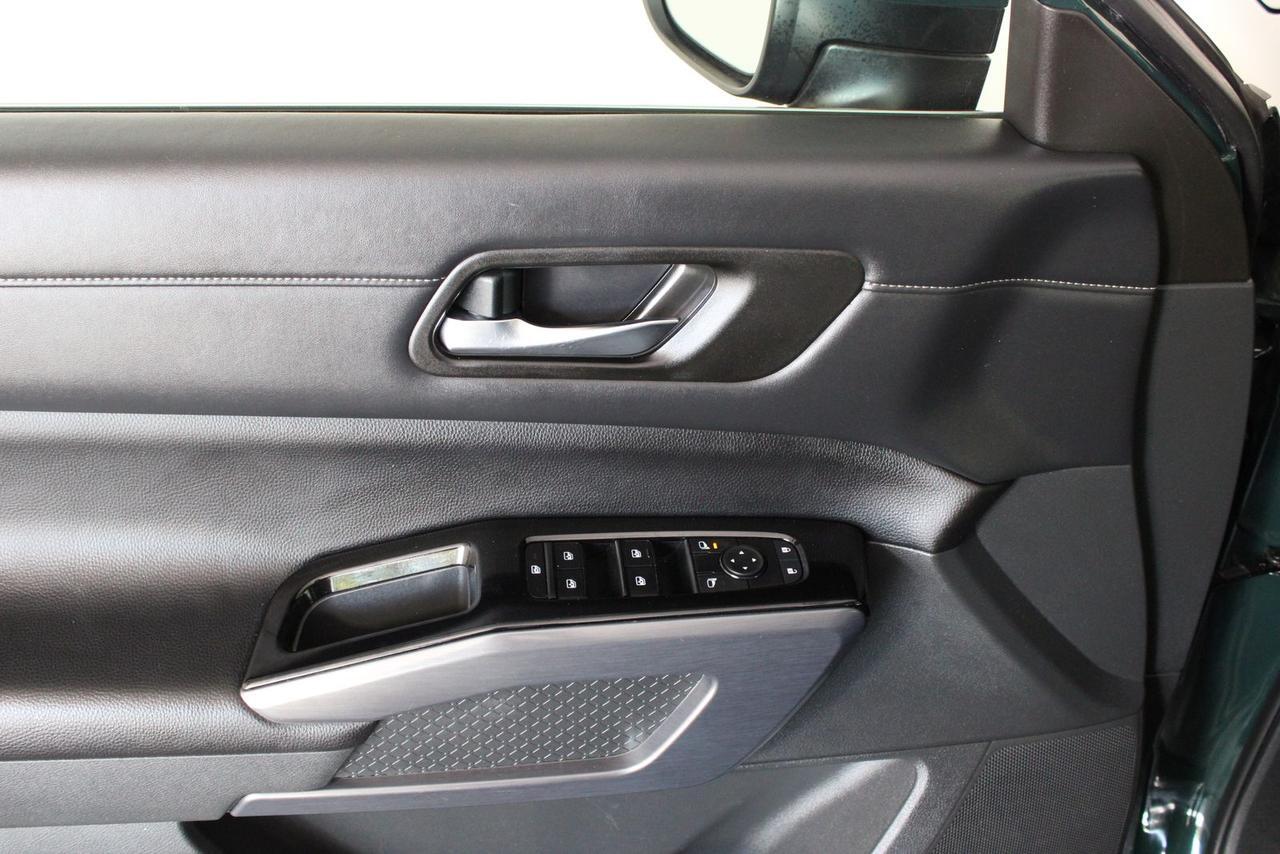 2023 Nissan Pathfinder SL Manassas VA