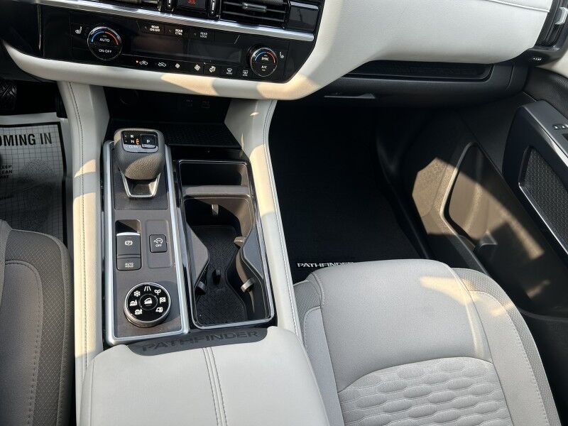 2023 Nissan Pathfinder SV Webster MA