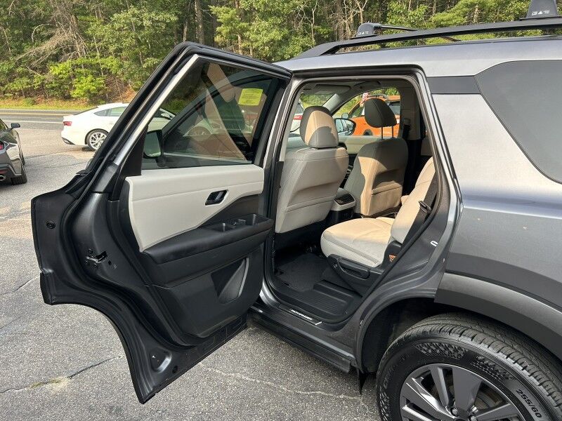 2023 Nissan Pathfinder SV Webster MA
