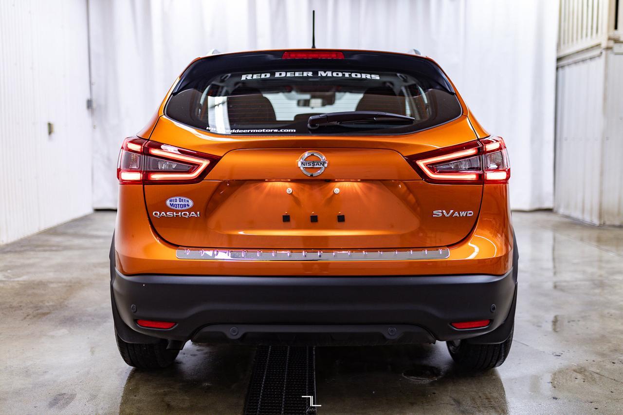 2023 Nissan Qashqai AWD SV Roof BCam Red Deer AB