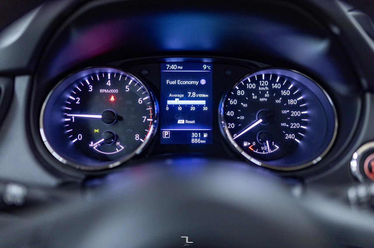 2023 Nissan Qashqai AWD SV Roof BCam Red Deer AB