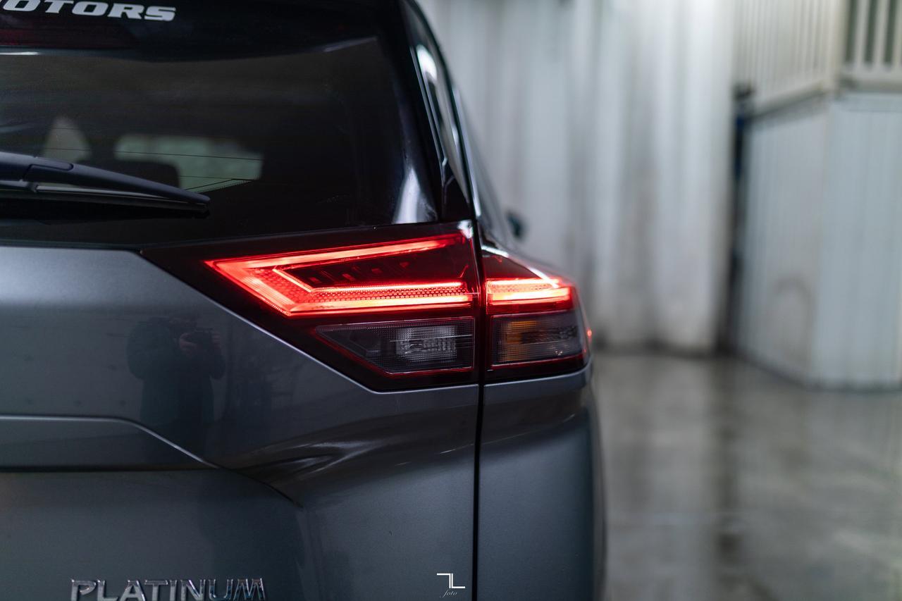 2023 Nissan Rogue AWD Platinum Leather Roof Nav BCam Red Deer AB