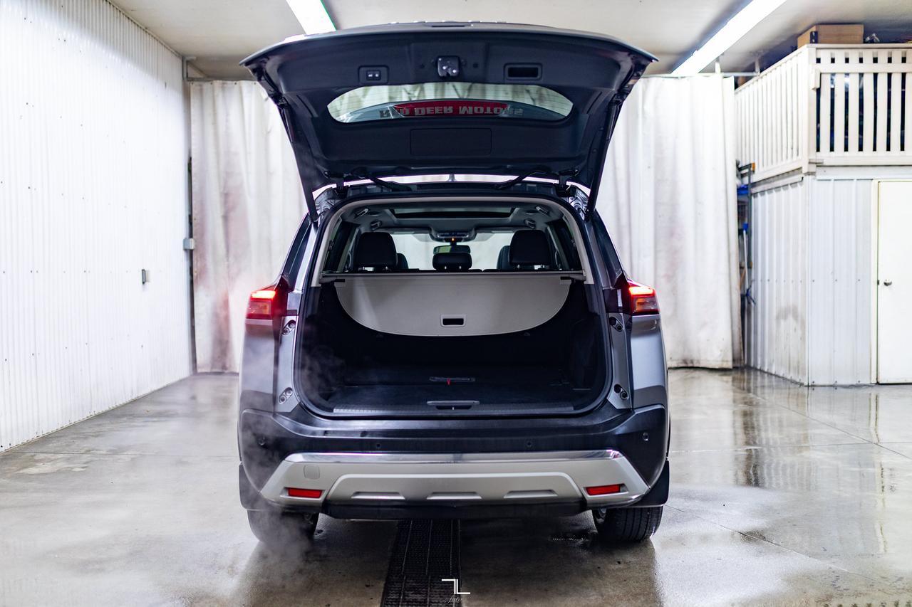 2023 Nissan Rogue AWD Platinum Leather Roof Nav BCam Red Deer AB