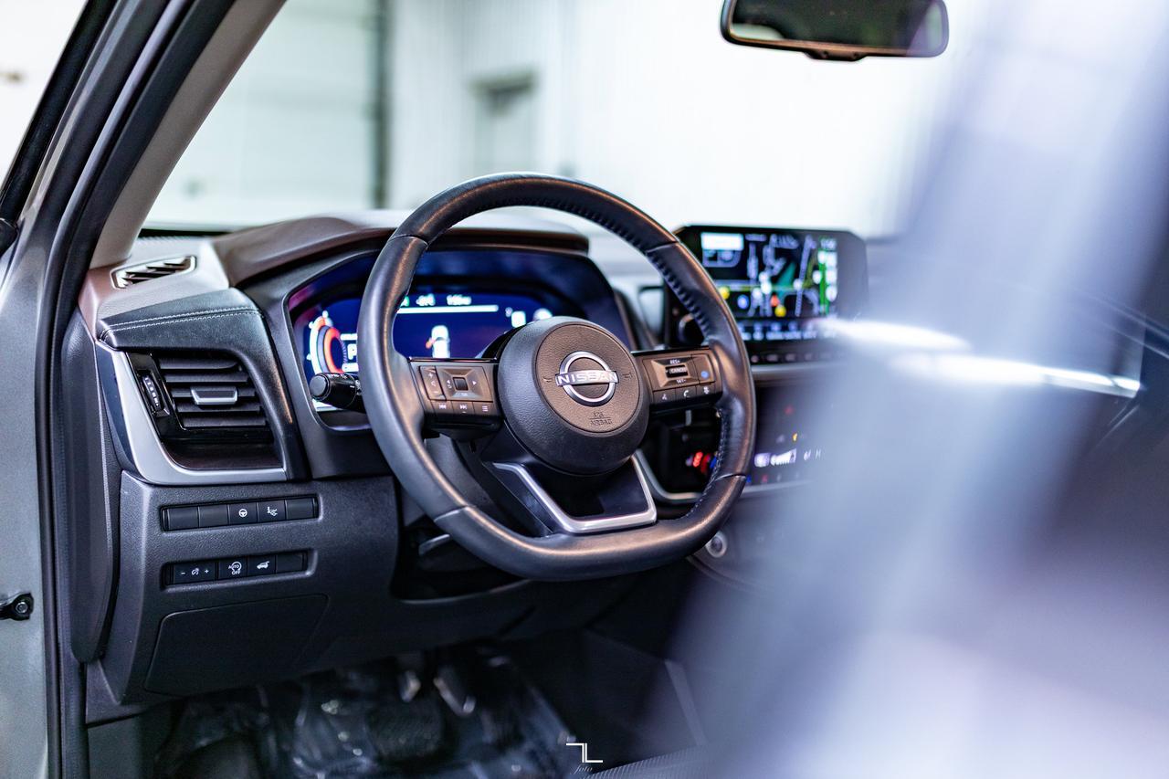 2023 Nissan Rogue AWD Platinum Leather Roof Nav BCam Red Deer AB