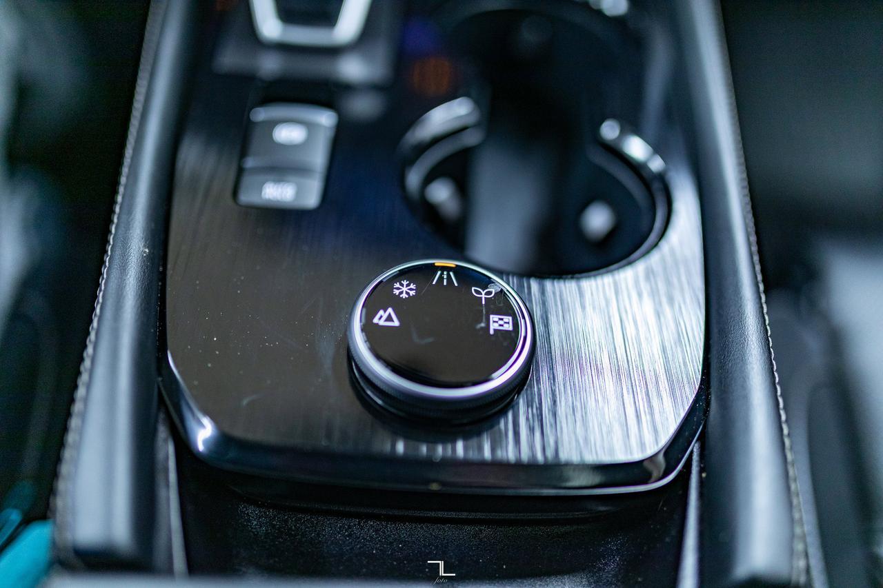 2023 Nissan Rogue AWD Platinum Leather Roof Nav BCam Red Deer AB