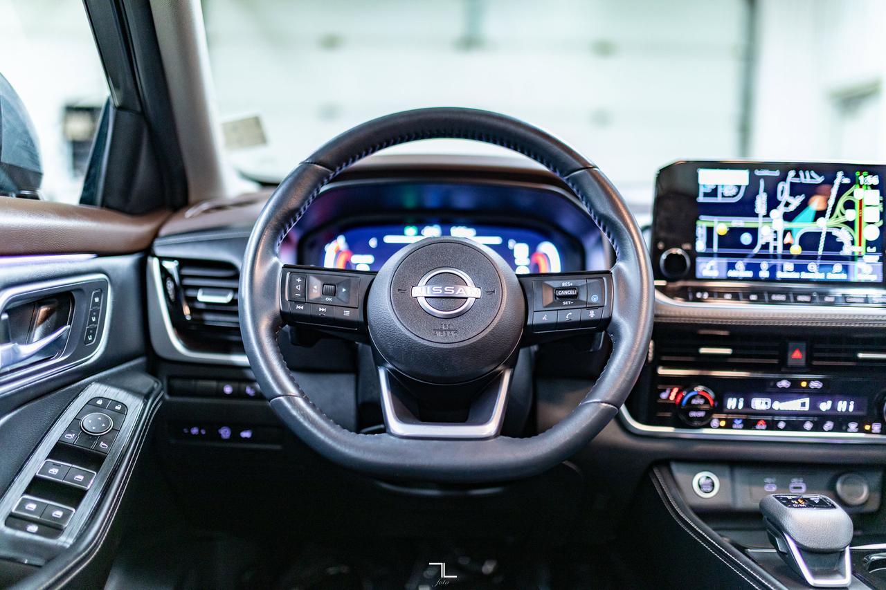 2023 Nissan Rogue AWD Platinum Leather Roof Nav BCam Red Deer AB