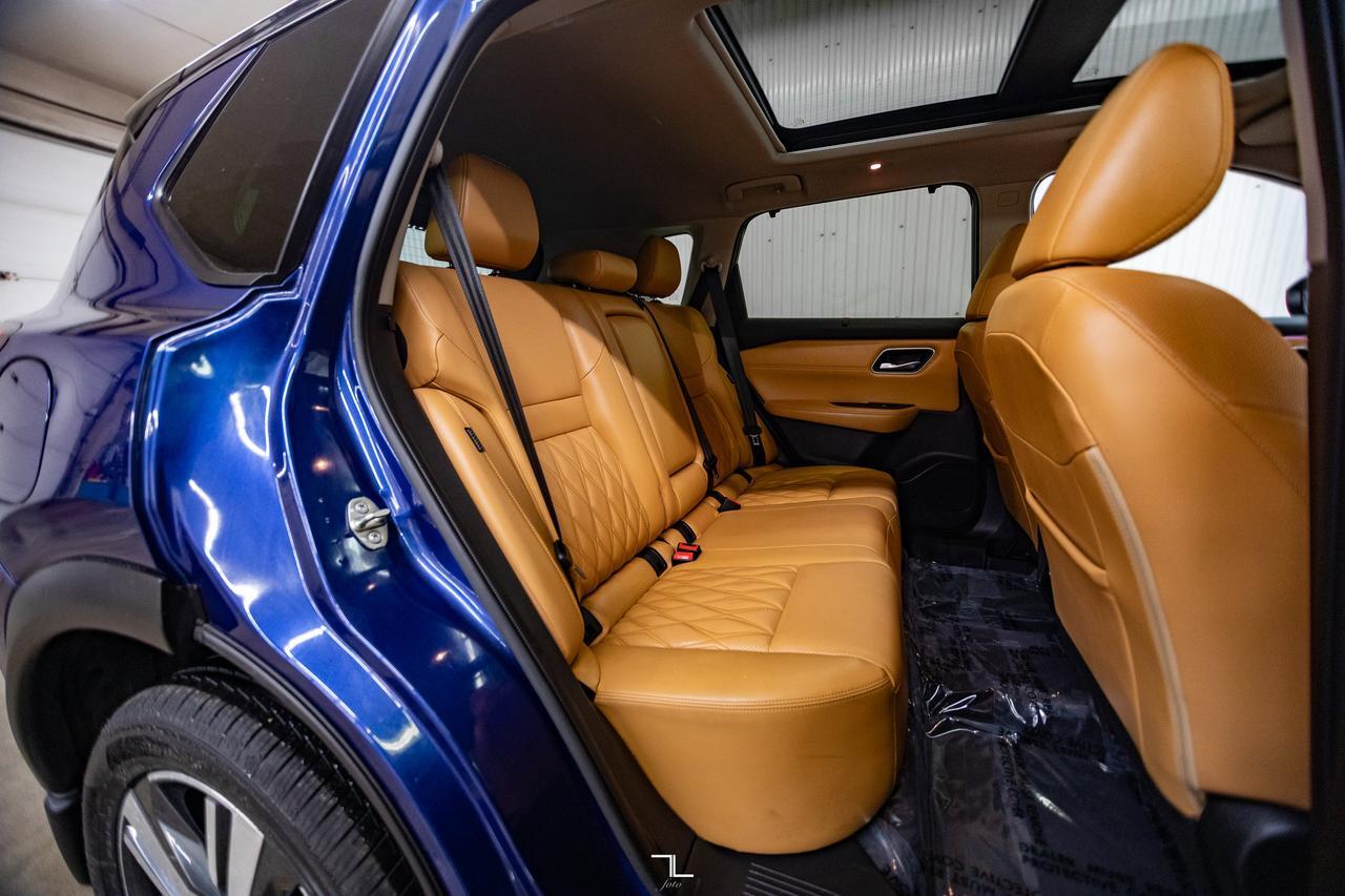 2023 Nissan Rogue AWD Platinum Leather Roof Nav BCam Red Deer AB