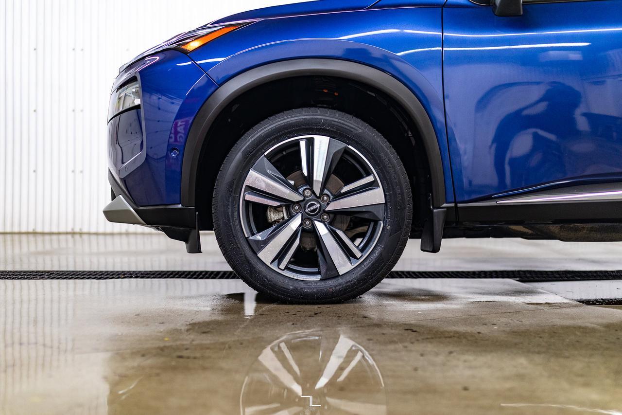 2023 Nissan Rogue AWD Platinum Leather Roof Nav BCam Red Deer AB