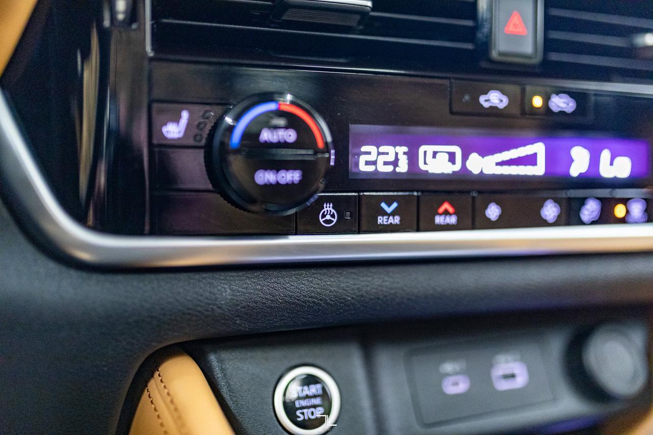 2023 Nissan Rogue AWD Platinum Leather Roof Nav BCam Red Deer AB