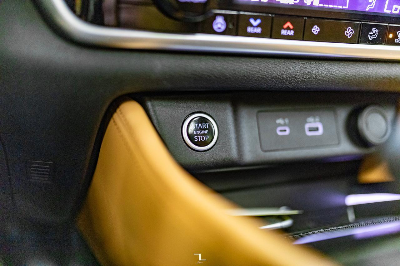 2023 Nissan Rogue AWD Platinum Leather Roof Nav BCam Red Deer AB