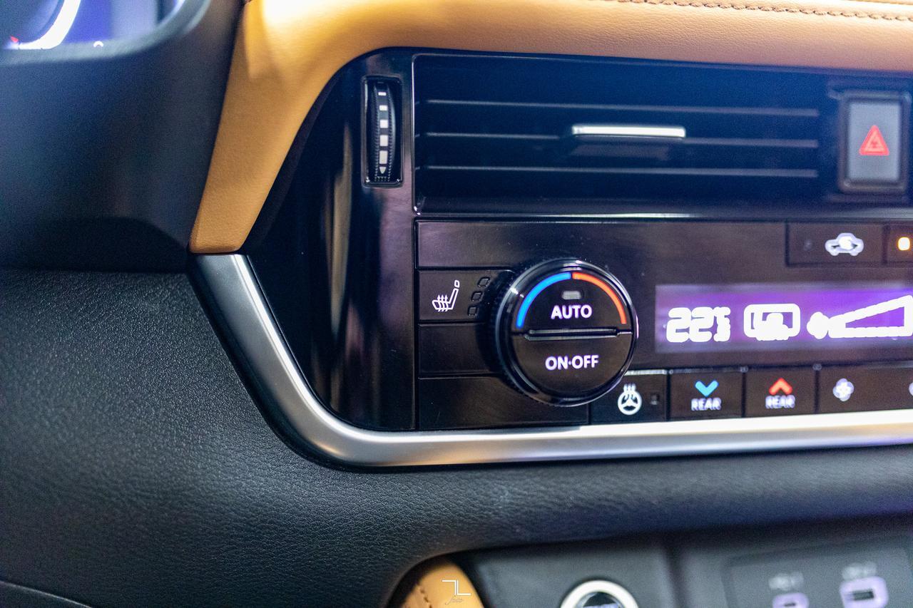 2023 Nissan Rogue AWD Platinum Leather Roof Nav BCam Red Deer AB