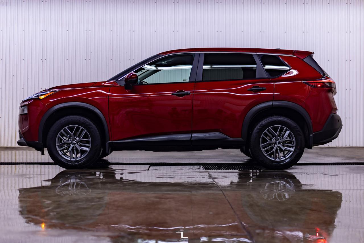 2023 Nissan Rogue AWD S BCam Red Deer AB