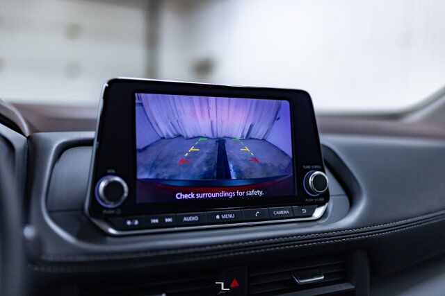 2023 Nissan Rogue AWD S BCam Red Deer AB