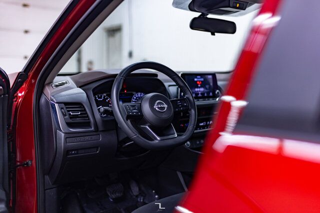 2023 Nissan Rogue AWD S BCam Red Deer AB