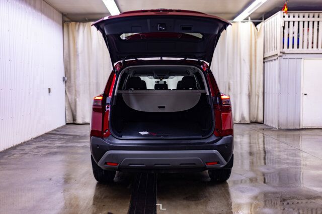 2023 Nissan Rogue AWD S BCam Red Deer AB