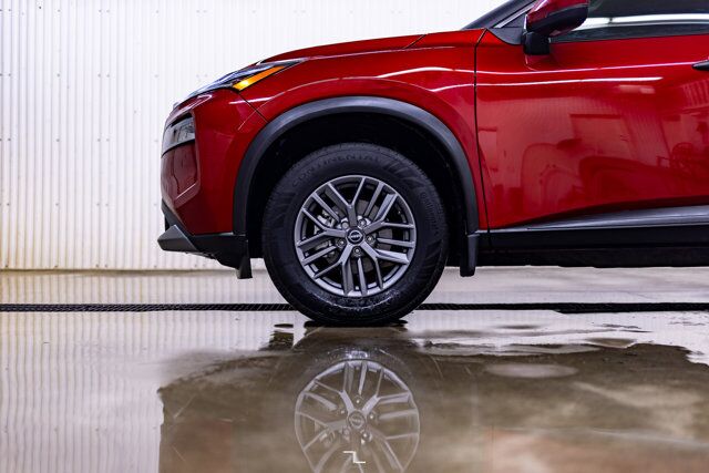 2023 Nissan Rogue AWD S BCam Red Deer AB