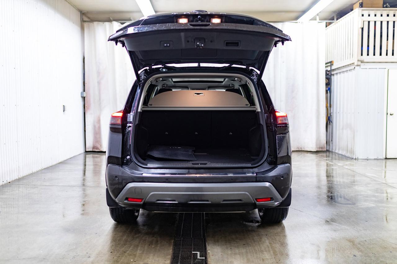 2023 Nissan Rogue AWD SL Leather Roof Nav BCam Red Deer AB