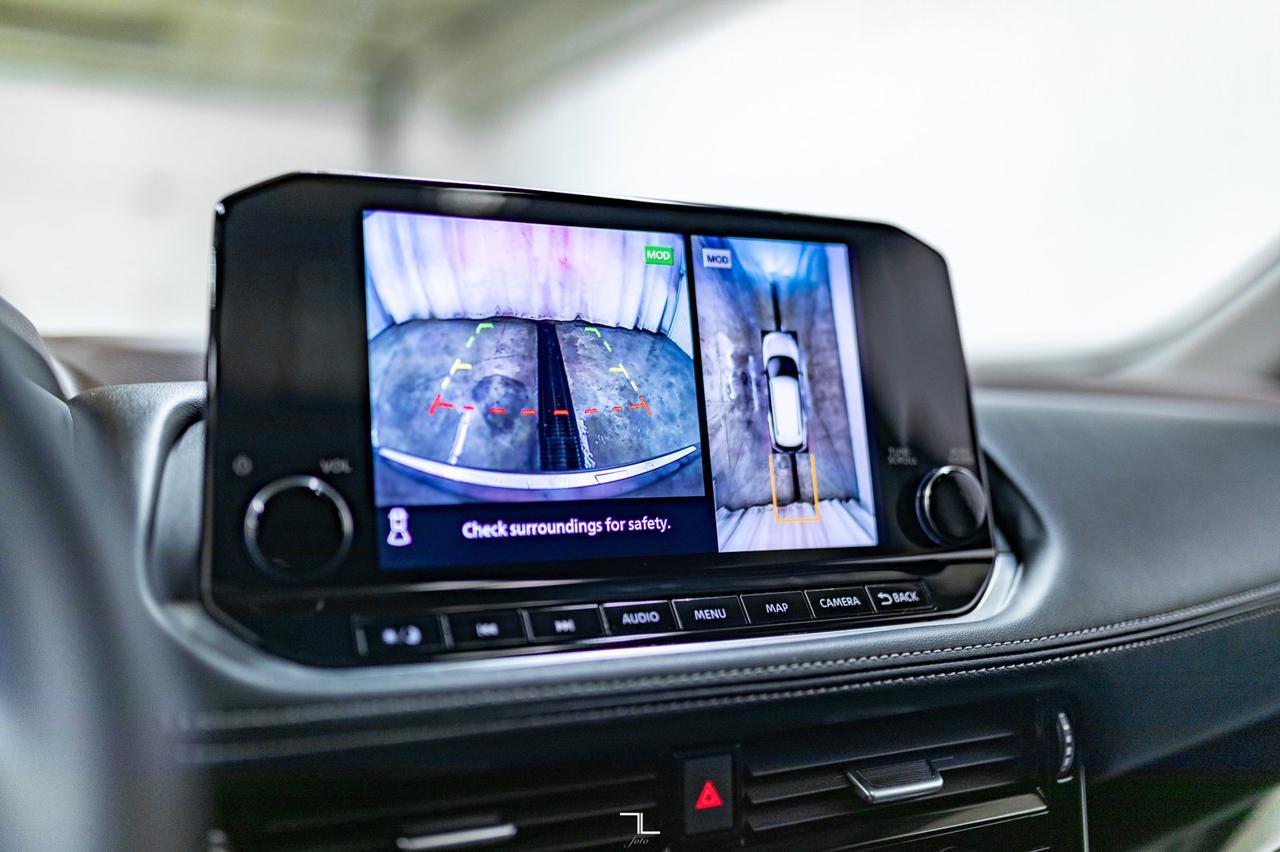 2023 Nissan Rogue AWD SL Leather Roof Nav BCam Red Deer AB