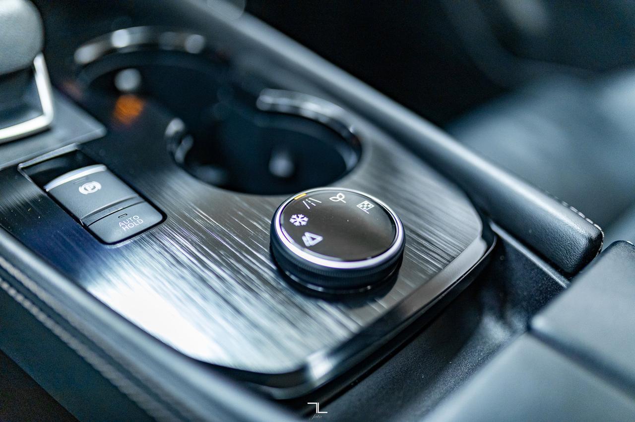 2023 Nissan Rogue AWD SL Leather Roof Nav BCam Red Deer AB