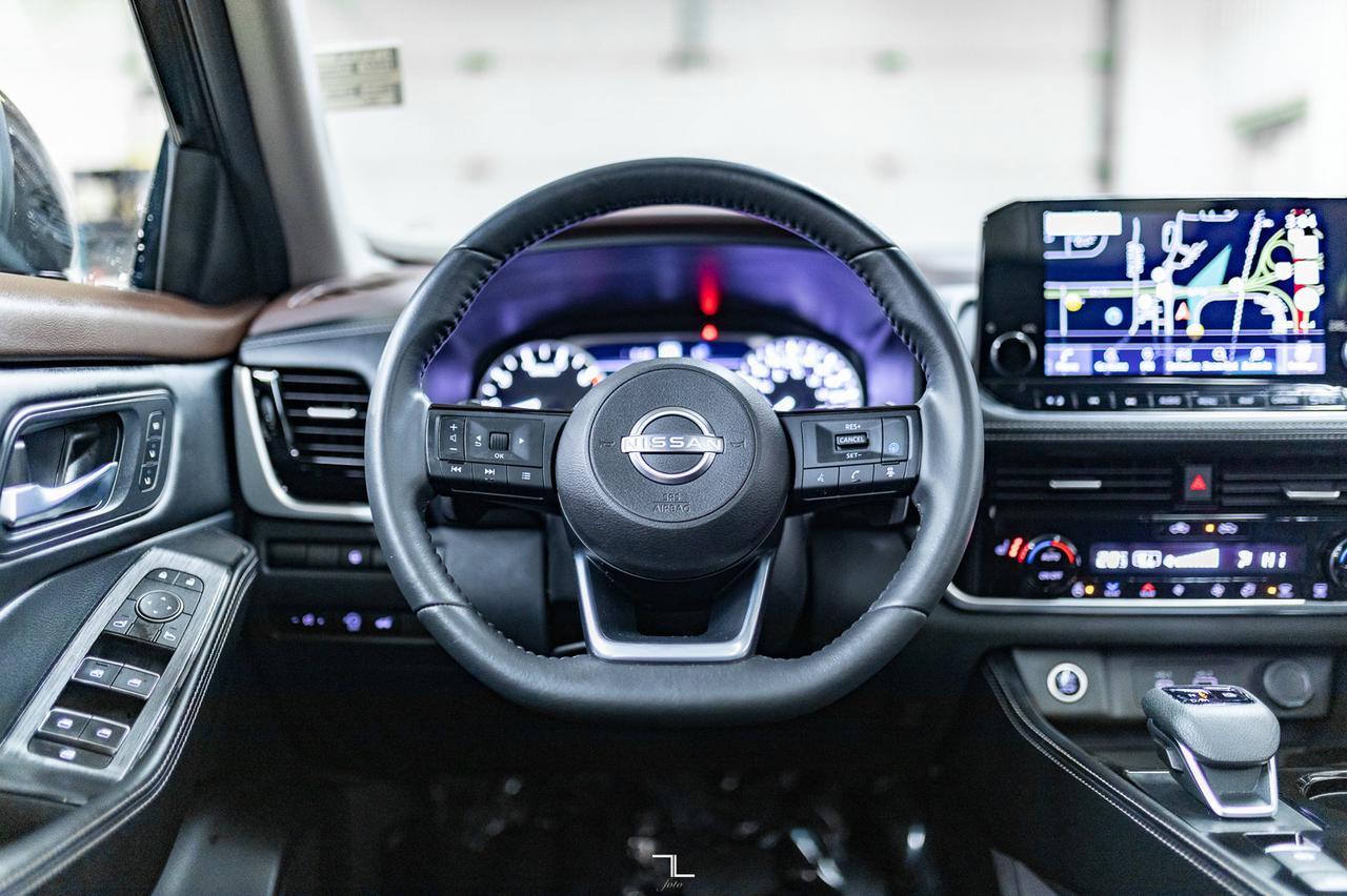 2023 Nissan Rogue AWD SL Leather Roof Nav BCam Red Deer AB