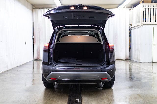 2023 Nissan Rogue AWD SL Leather Roof Nav BCam Red Deer AB