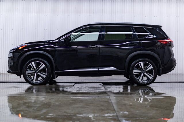 2023 Nissan Rogue AWD SL Leather Roof Nav BCam Red Deer AB