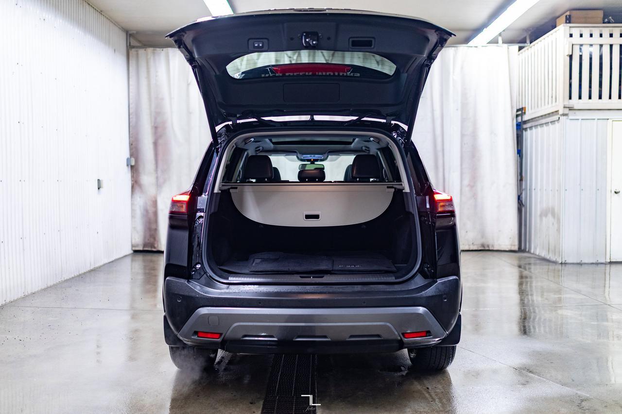 2023 Nissan Rogue AWD SL Leather Roof Nav BCam Red Deer AB