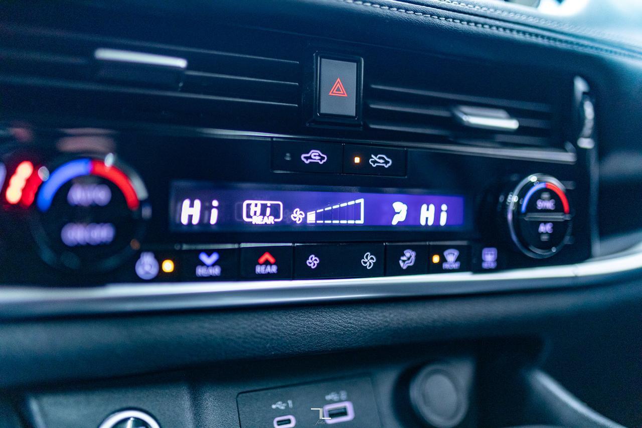 2023 Nissan Rogue AWD SL Leather Roof Nav BCam Red Deer AB