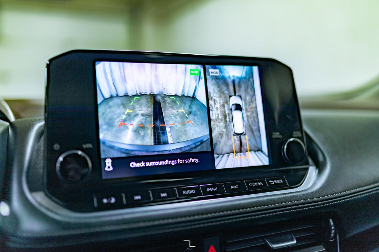 2023 Nissan Rogue AWD SL Leather Roof Nav BCam Red Deer AB