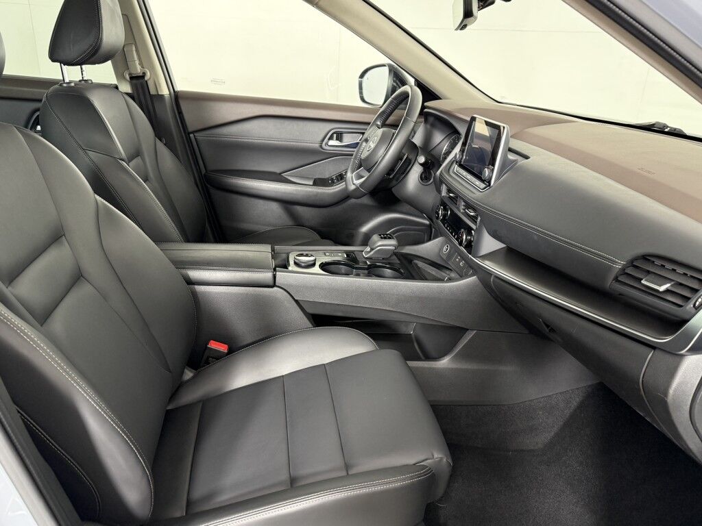 2023 Nissan Rogue AWD SV Midnight Edition W/Premium Package Maumee OH