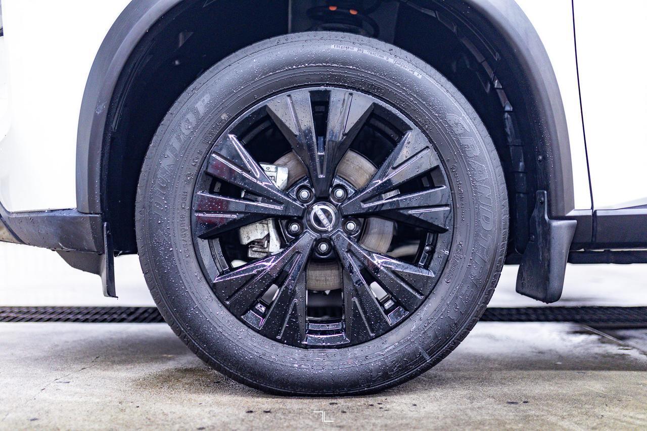 2023 Nissan Rogue AWD SV Midnight Leather Roof BCam Red Deer AB