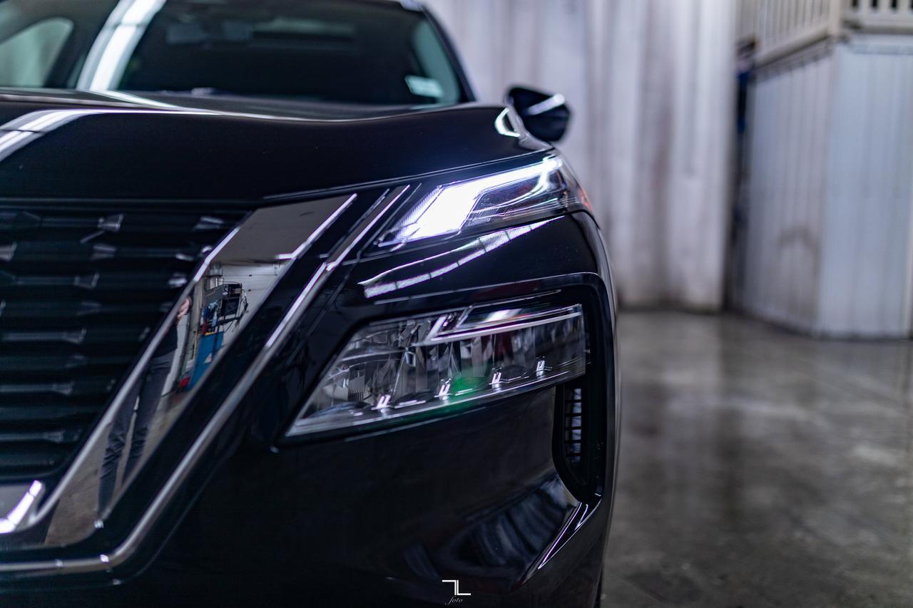 2023 Nissan Rogue AWD SV Moonroof BCam Red Deer AB