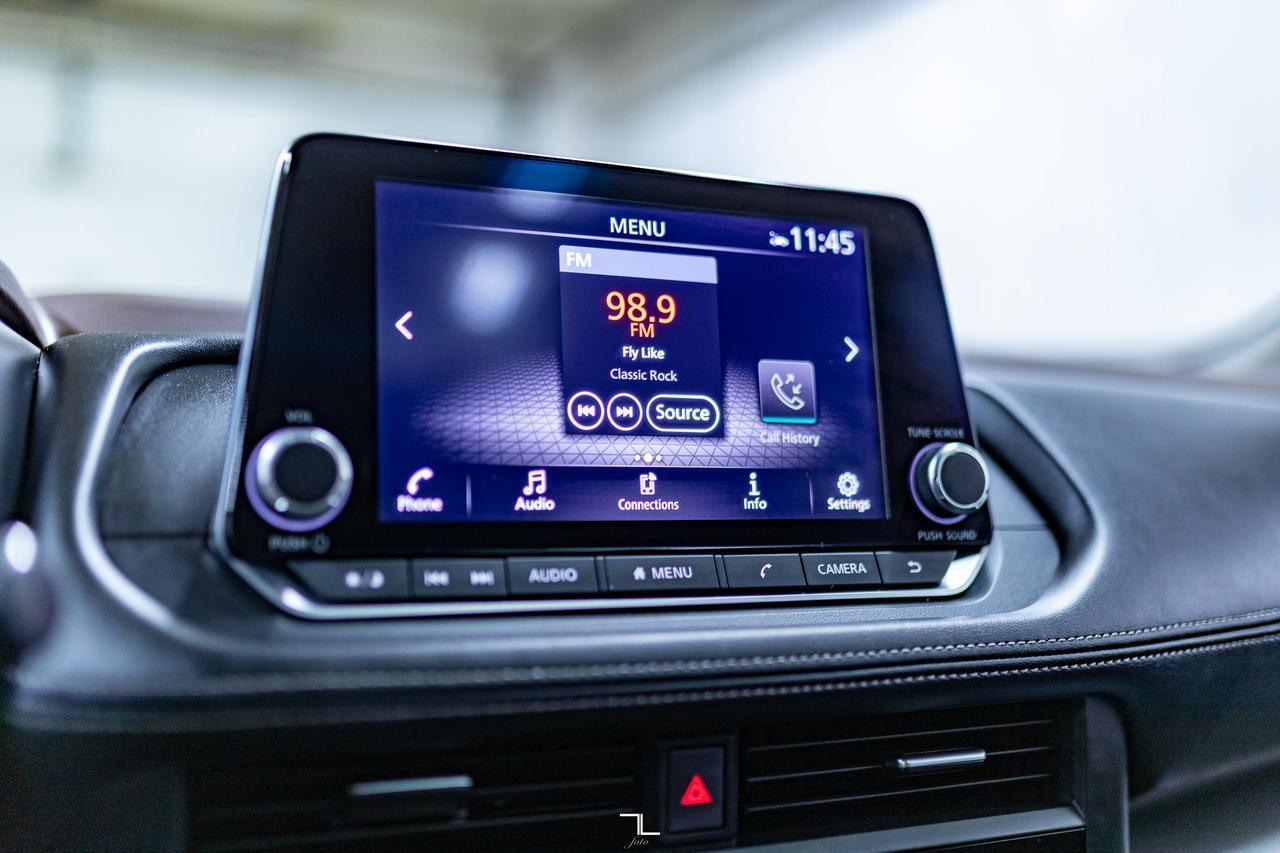 2023 Nissan Rogue AWD SV Moonroof BCam Red Deer AB