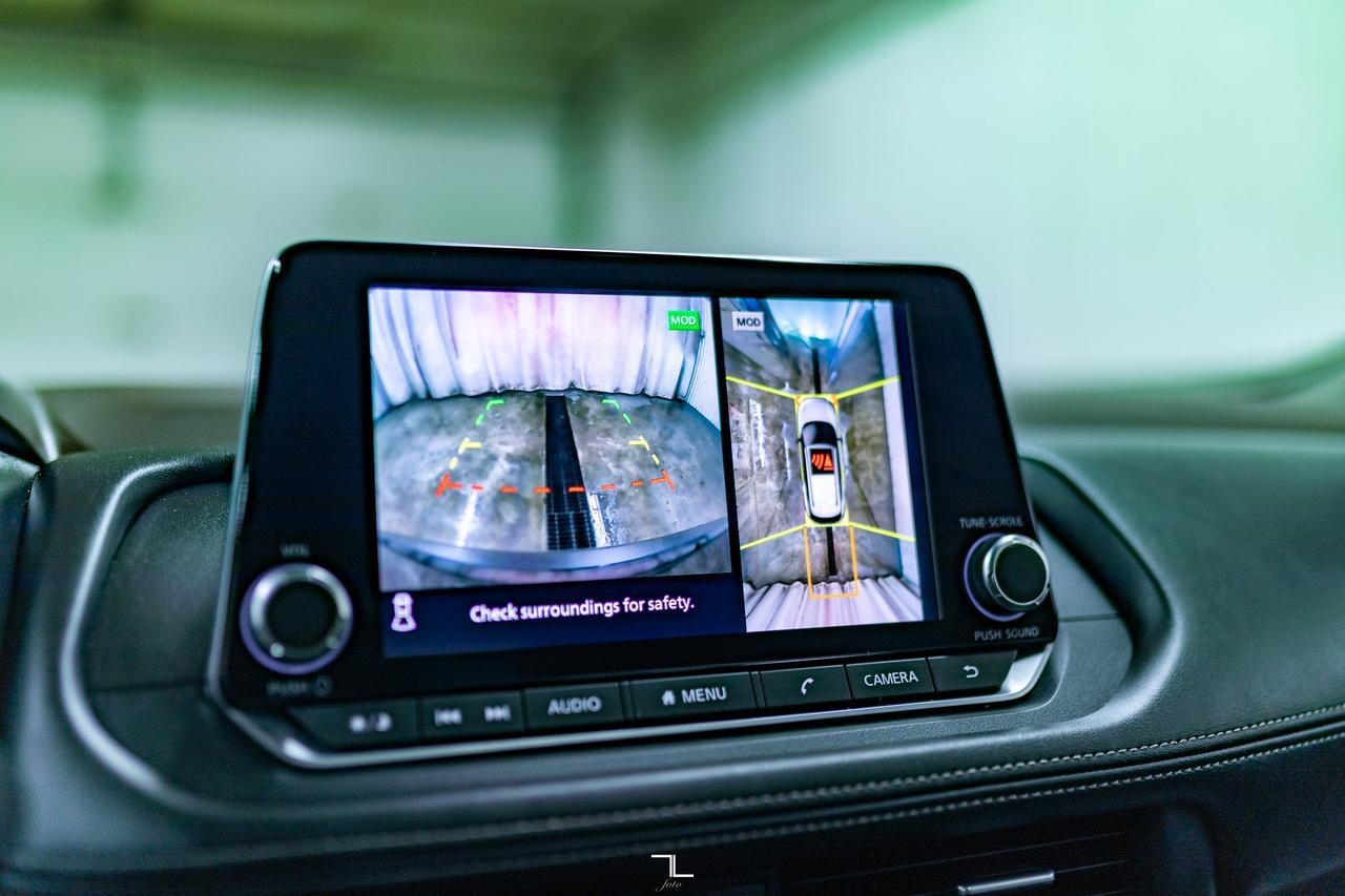 2023 Nissan Rogue AWD SV Moonroof BCam Red Deer AB