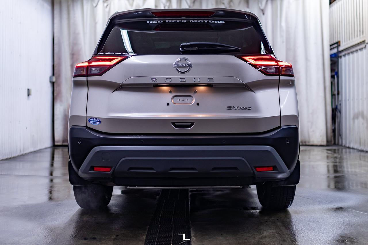 2023 Nissan Rogue AWD SV Moonroof BCam Red Deer AB