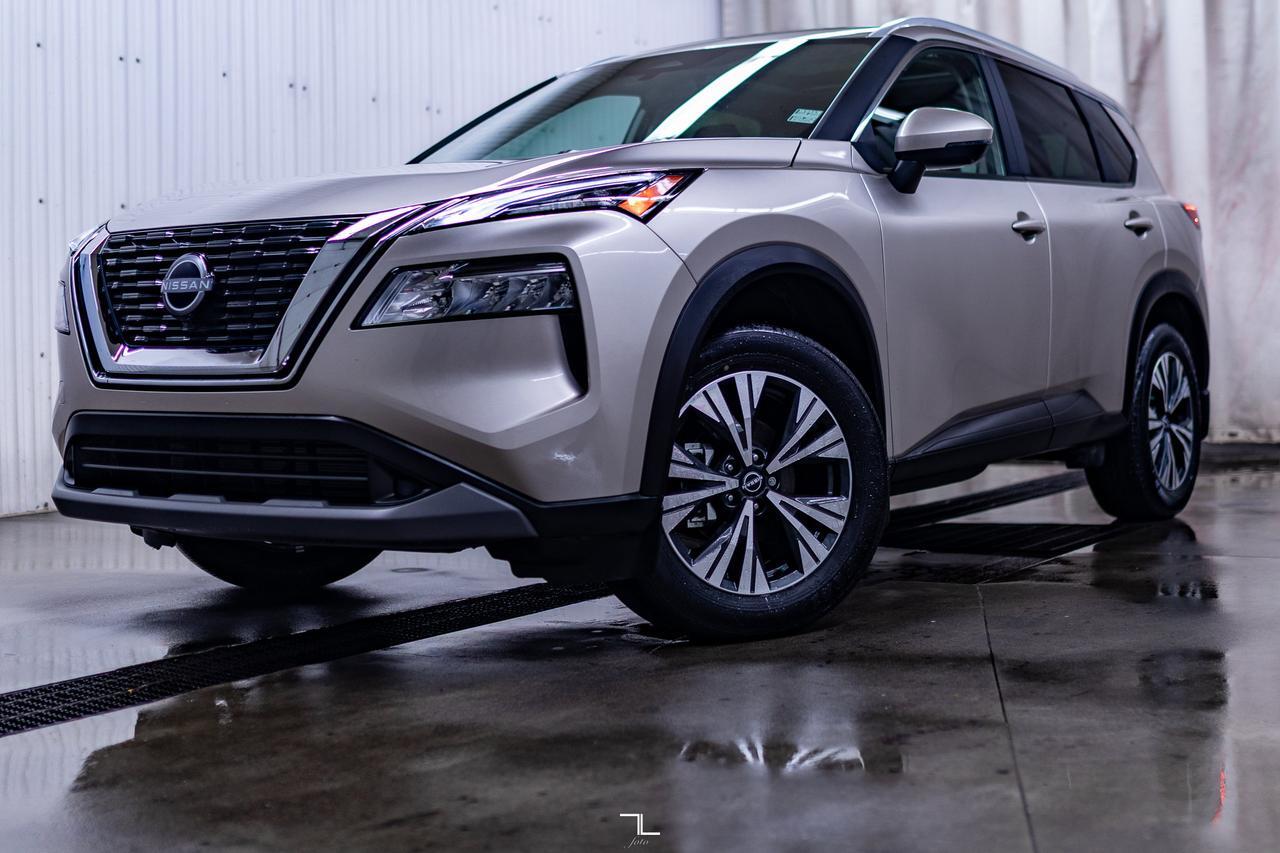 2023 Nissan Rogue AWD SV Moonroof BCam Red Deer AB