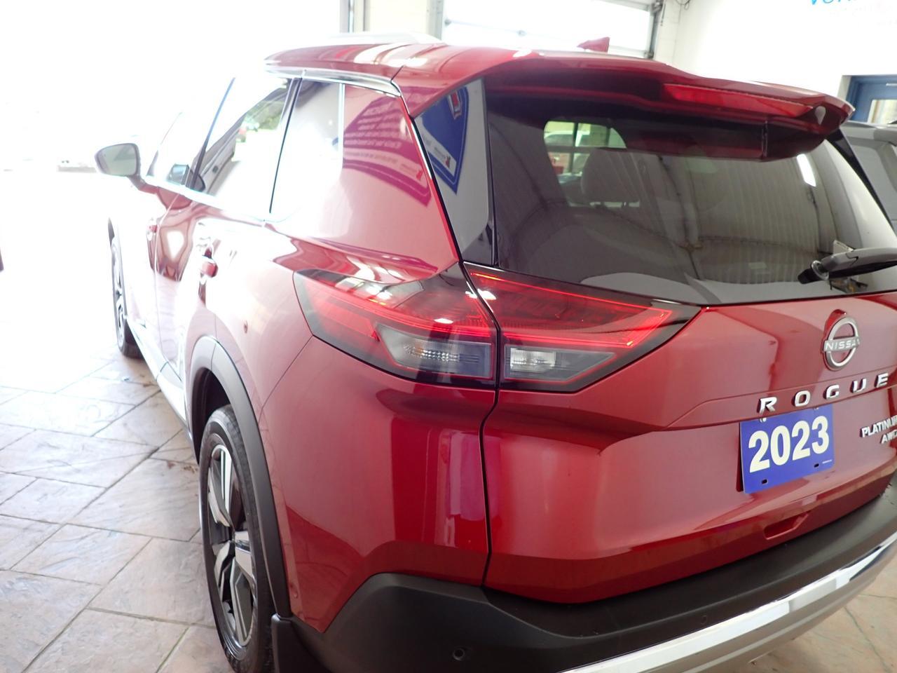2023 Nissan Rogue Platinum AWD LEATHER NAVI SUNROOF Listowel ON