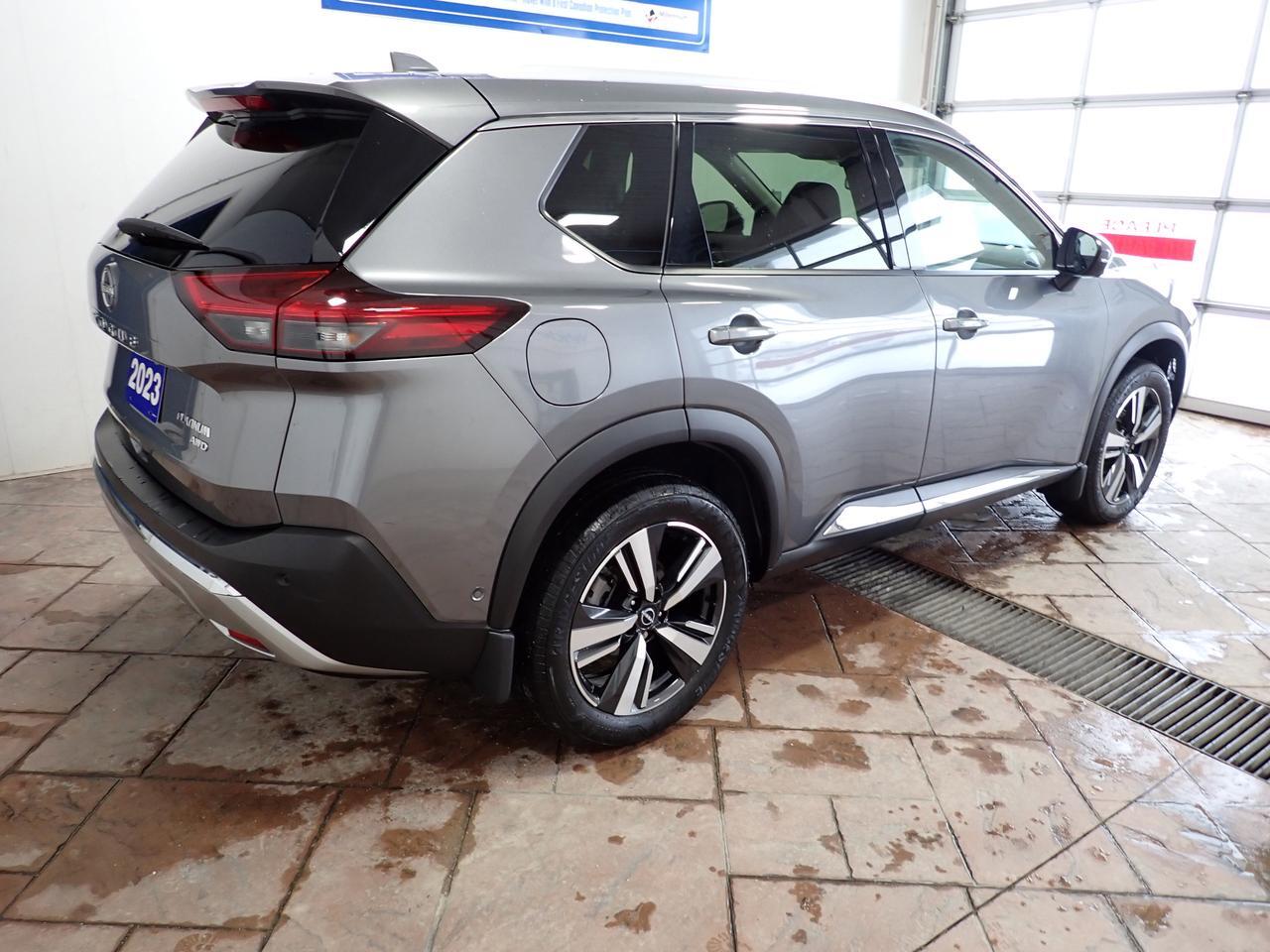 2023 Nissan Rogue Platinum AWD LEATHER NAVI SUNROOF Listowel ON