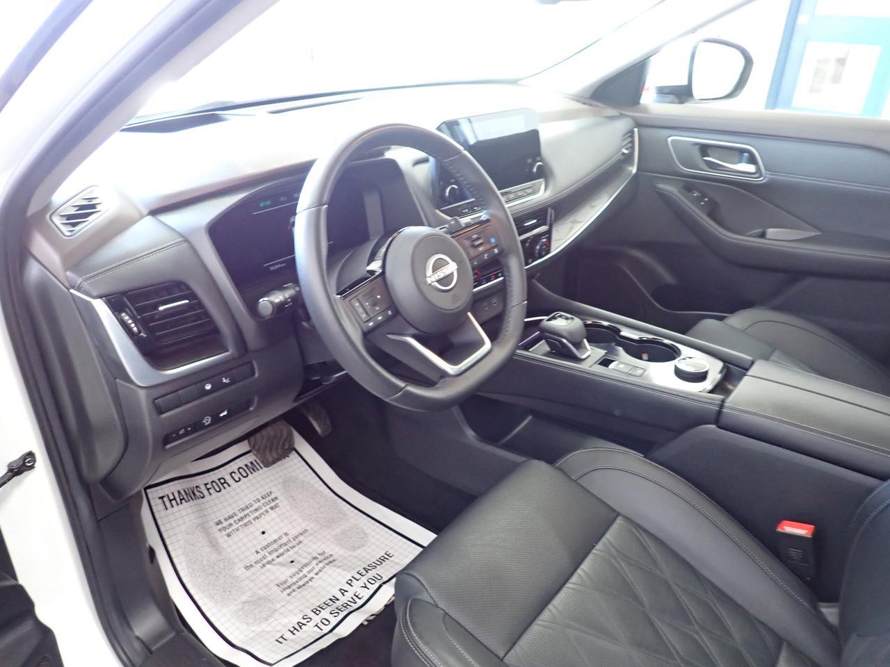 2023 Nissan Rogue Platinum AWD LEATHER NAVI SUNROOF Listowel ON