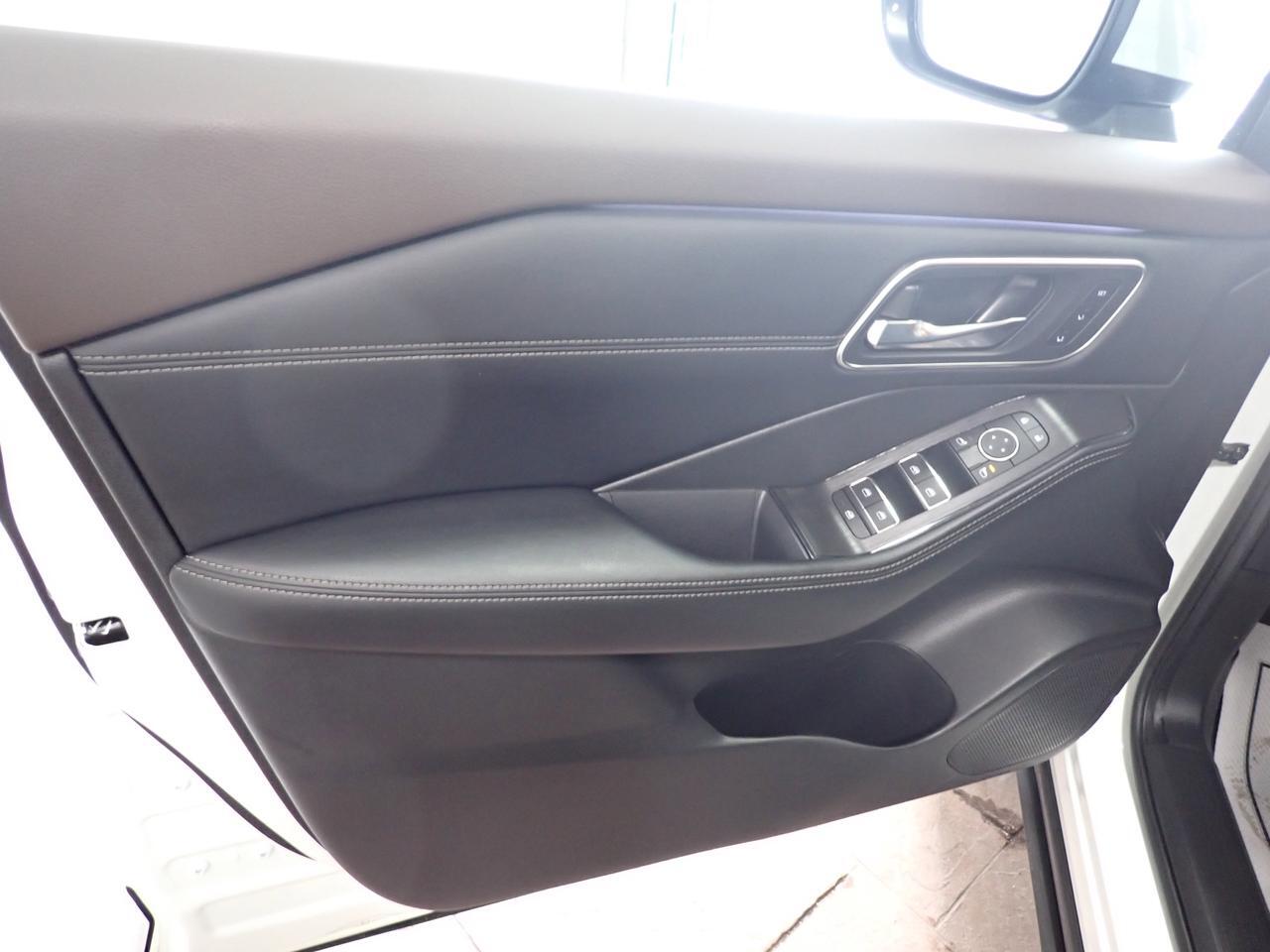 2023 Nissan Rogue Platinum AWD LEATHER NAVI SUNROOF Listowel ON