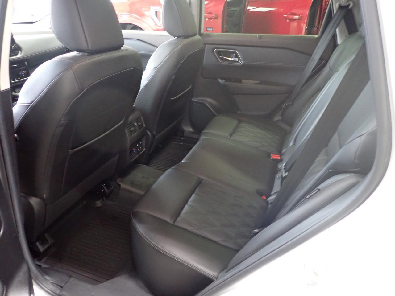 2023 Nissan Rogue Platinum AWD LEATHER NAVI SUNROOF Listowel ON