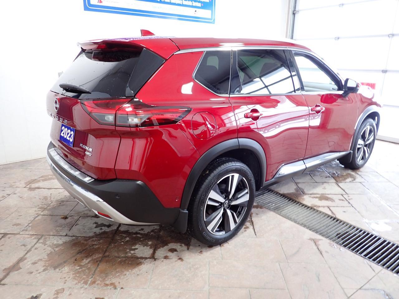 2023 Nissan Rogue Platinum AWD LEATHER NAVI SUNROOF Listowel ON